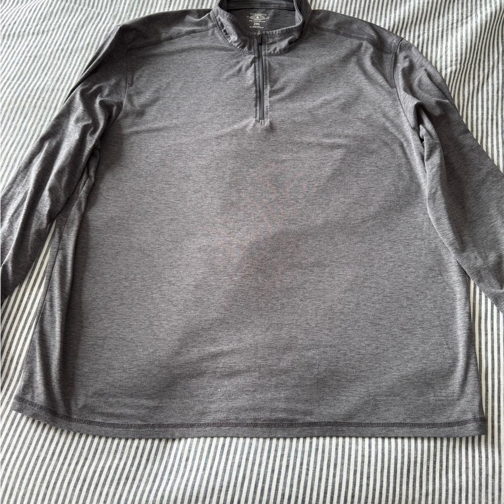 Men's Gray Quarter-Zip Activewear Shirt